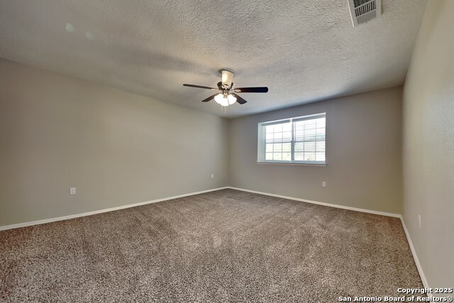 Image 9 of 21 For 5826 Oak Run