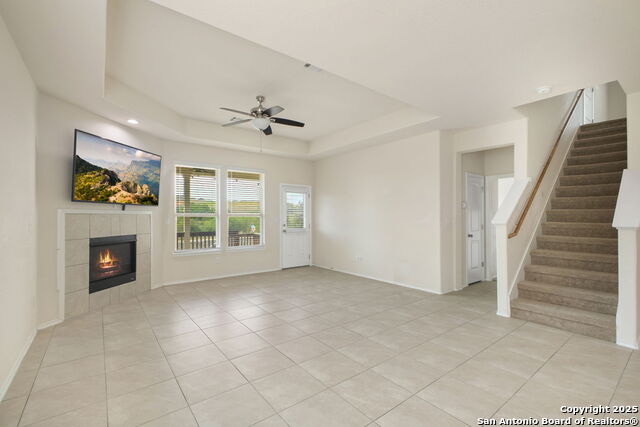 Listing photo id 11 for 14438 Costa Leon