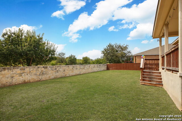 Listing photo id 33 for 14438 Costa Leon