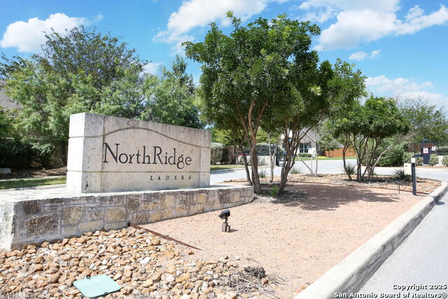 Listing photo id 45 for 14438 Costa Leon