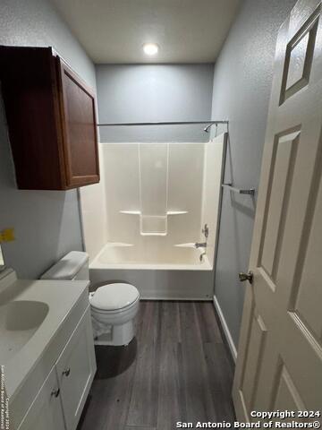 Image 10 of 10 For 7567 Foss Meadows 1