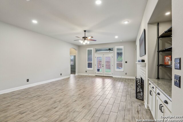 Image 20 of 52 For 1073 Stone Crossing