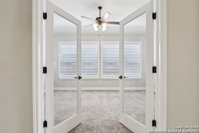 Image 25 of 52 For 1073 Stone Crossing