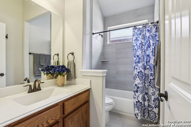 Image 45 of 52 For 1073 Stone Crossing