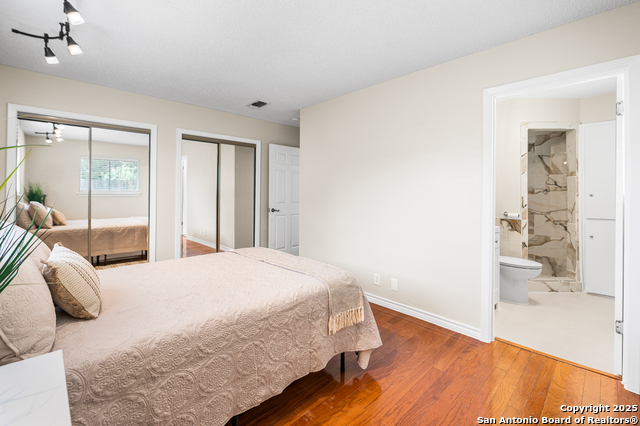 Image 24 of 41 For 4907 El Gusto St