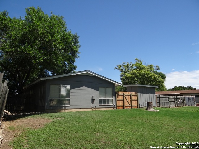 Image 20 of 26 For 4035 Shenandale St