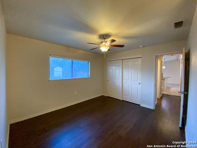 Image 26 of 26 For 4035 Shenandale St