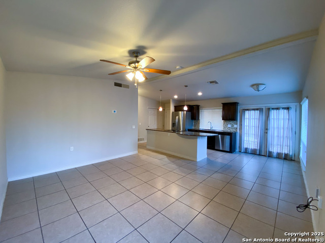 Image 7 of 26 For 4035 Shenandale St