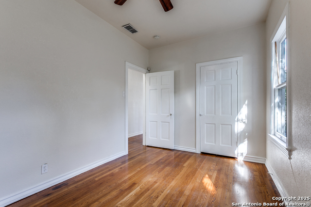 Image 17 of 25 For 2022 Craig W