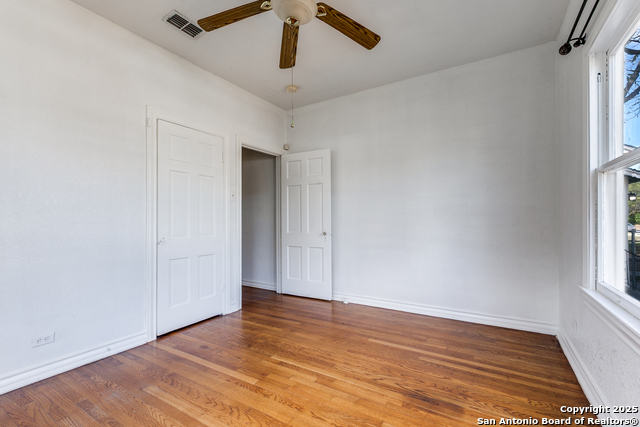 Image 19 of 25 For 2022 Craig W