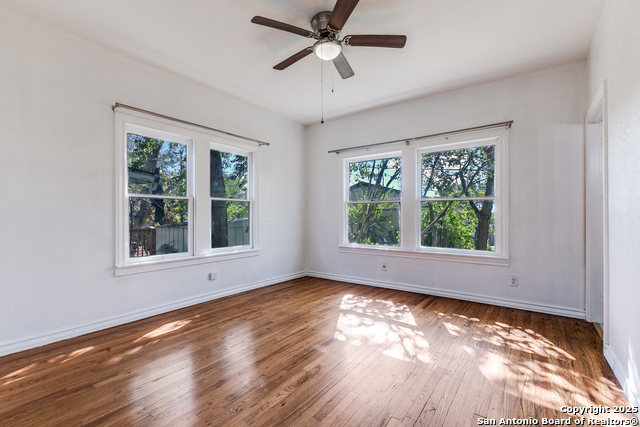 Image 20 of 25 For 2022 Craig W