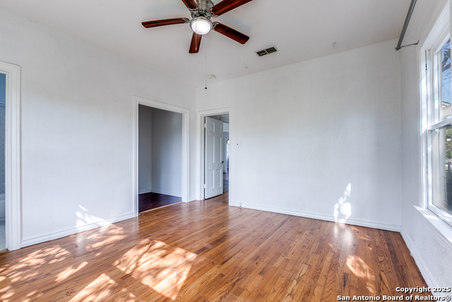 Image 22 of 25 For 2022 Craig W