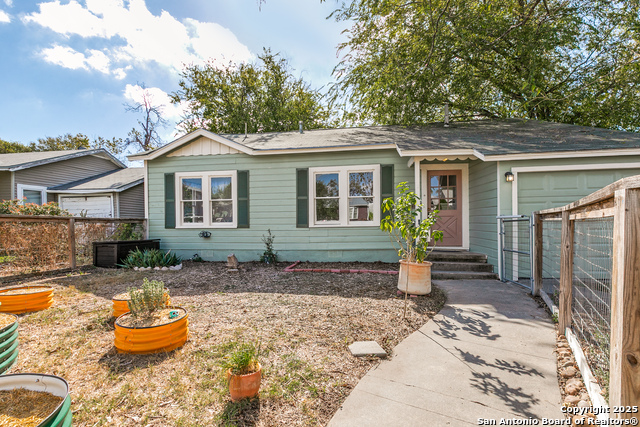 Image 3 of 25 For 2022 Craig W