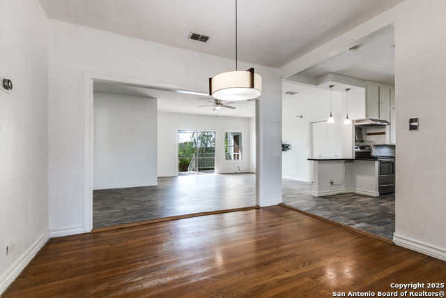 Image 7 of 25 For 2022 Craig W