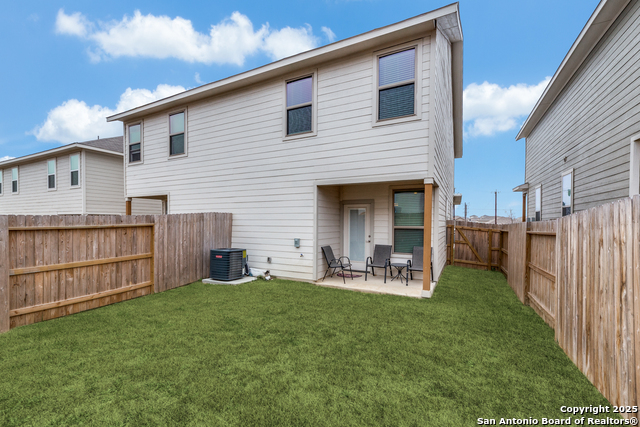 Image 12 of 12 For 7552 Magnolia Village 101