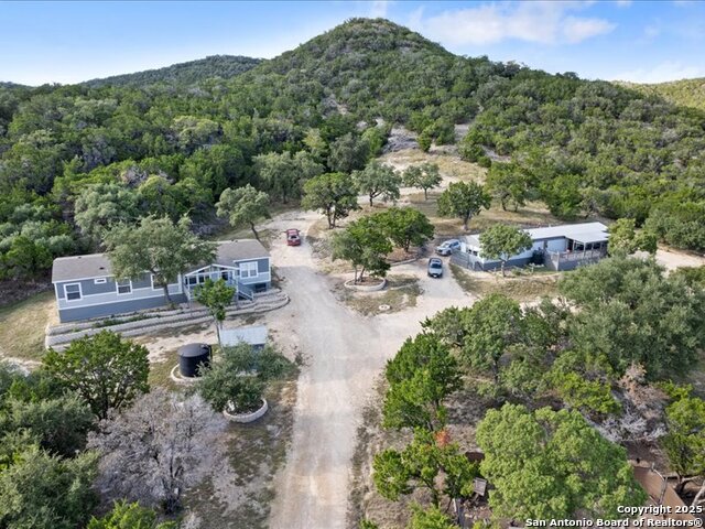 Details for 1999 Oil Wl  , Pipe Creek, TX 78063