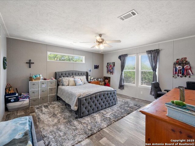 Image 16 of 46 For 1999 Oil Wl  