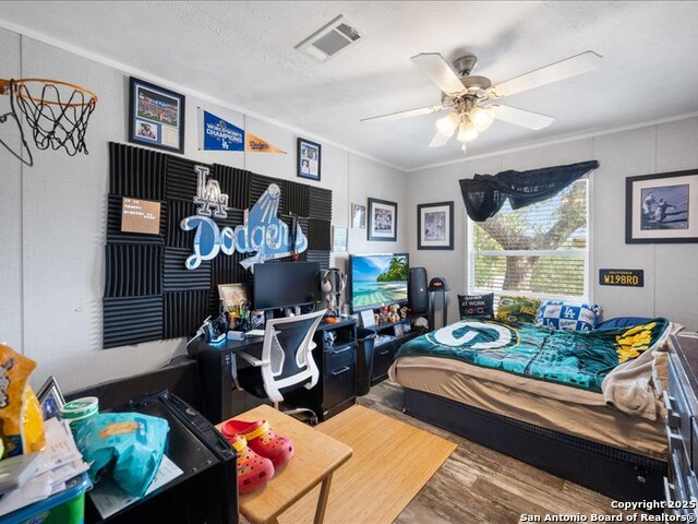 Image 23 of 46 For 1999 Oil Wl  