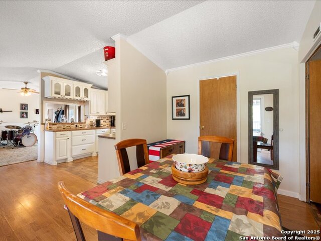 Image 32 of 46 For 1999 Oil Wl  