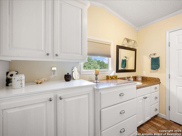 Image 35 of 46 For 1999 Oil Wl  