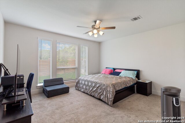 Listing photo id 11 for 1617 Seeger  