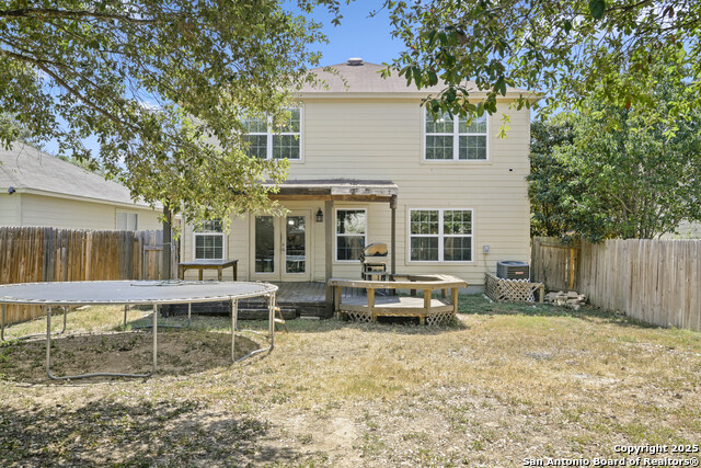 Listing photo id 24 for 6015 Kensinger Pass