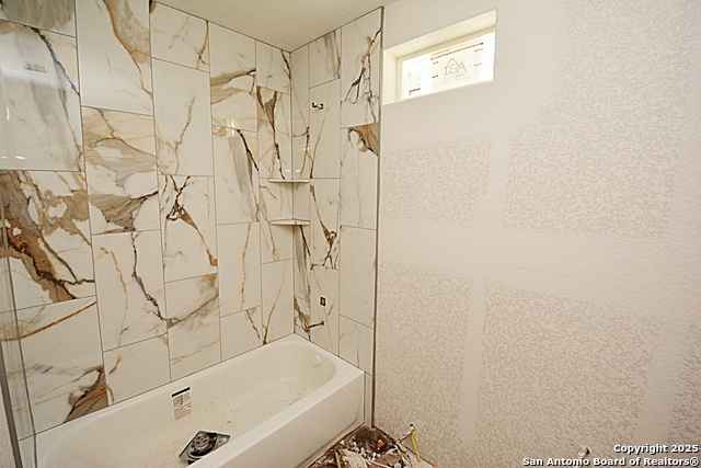 Image 8 of 10 For 968 High Dr.