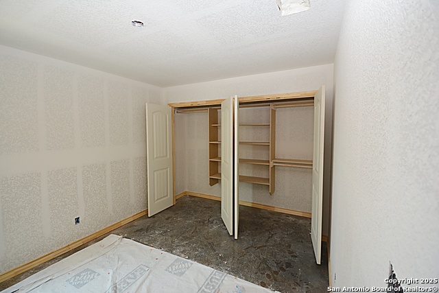 Image 9 of 10 For 968 High Dr.