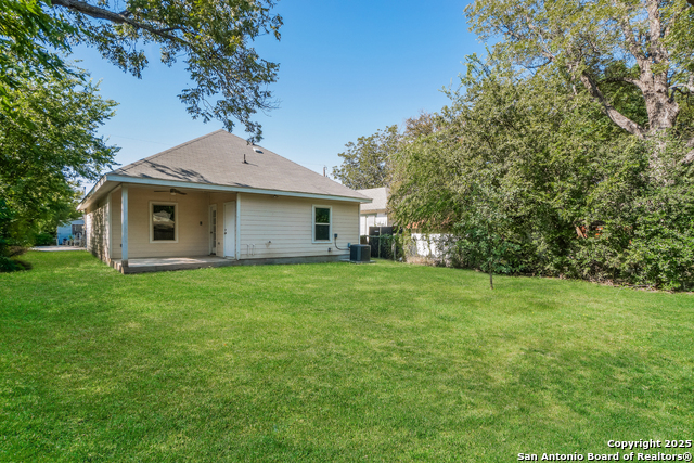 Image 19 of 21 For 2135 Crockett