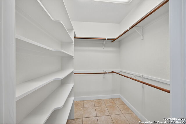 Image 17 of 33 For 1626 Clover Ridge