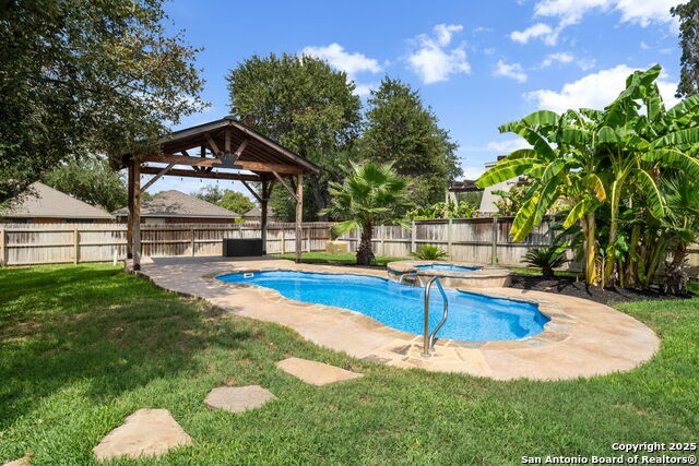 Image 27 of 33 For 1626 Clover Ridge