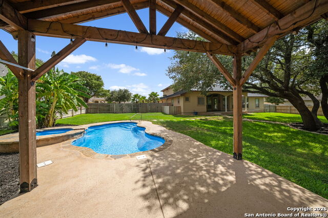 Image 28 of 33 For 1626 Clover Ridge