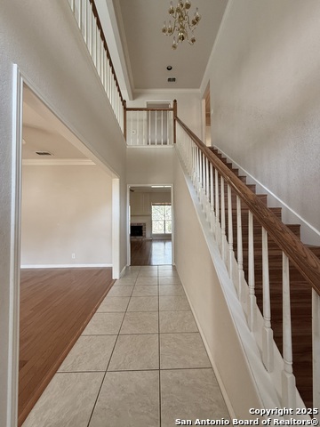 Listing photo id 4 for 4415 Shavano