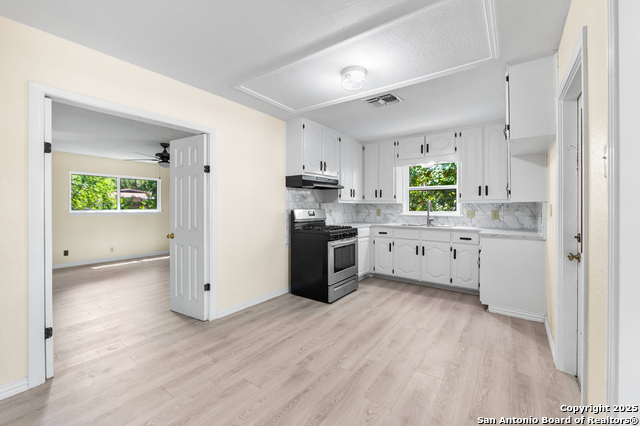 Image 10 of 32 For 126 Creath Pl