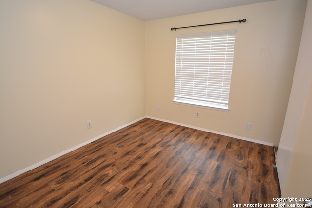 Image 8 of 13 For 5954 Cliff Bank