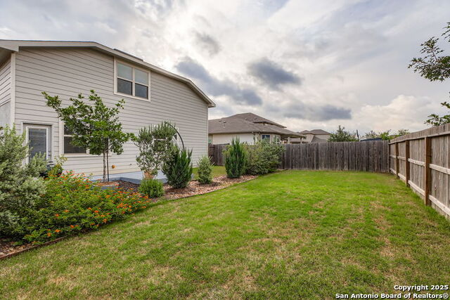 Image 23 of 29 For 2506 Castello Way