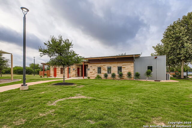 Image 27 of 29 For 2506 Castello Way