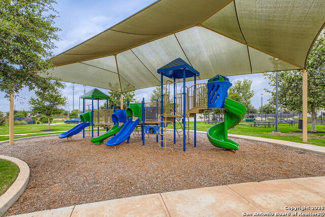 Image 29 of 29 For 2506 Castello Way