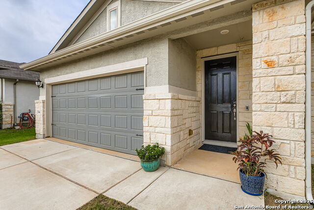 Image 4 of 29 For 2506 Castello Way