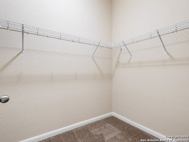 Image 18 of 25 For 819 Highland Vista