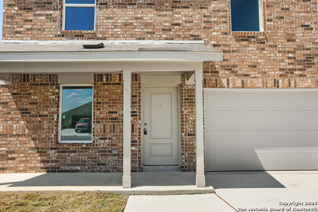 Image 4 of 36 For 3432 Canyon Ridge