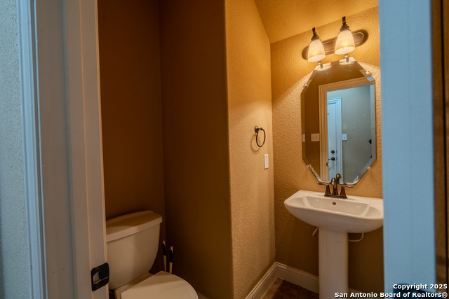 Listing photo id 20 for 3326 Marlark