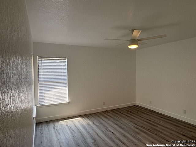 Listing photo id 6 for 8046 Wayword Trail