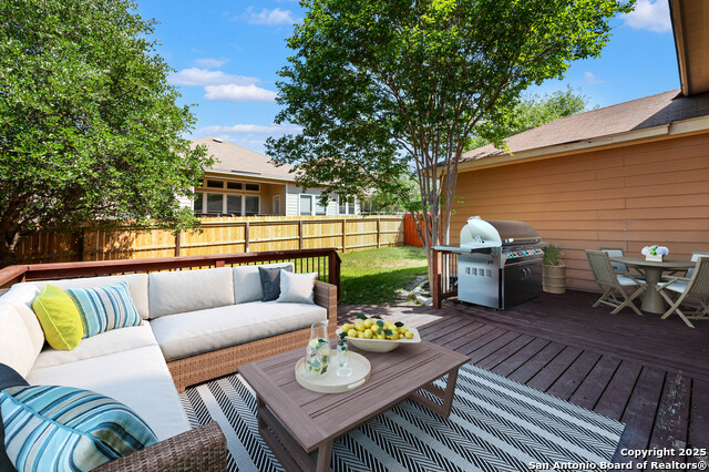 Details for 8723 Poppy Hls, Boerne, TX 78015