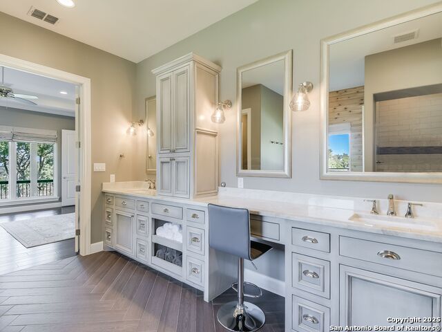 Image 24 of 50 For 2145 San Jose Way