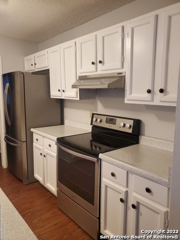 Image 6 of 12 For 137 Fort Wayne