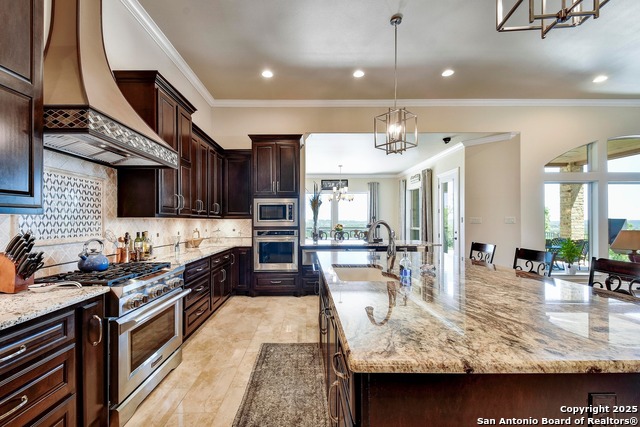 Image 18 of 62 For 8 Braeburn Ct