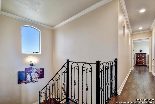 Image 38 of 62 For 8 Braeburn Ct