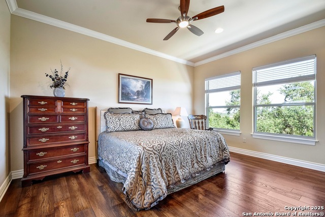 Image 43 of 62 For 8 Braeburn Ct
