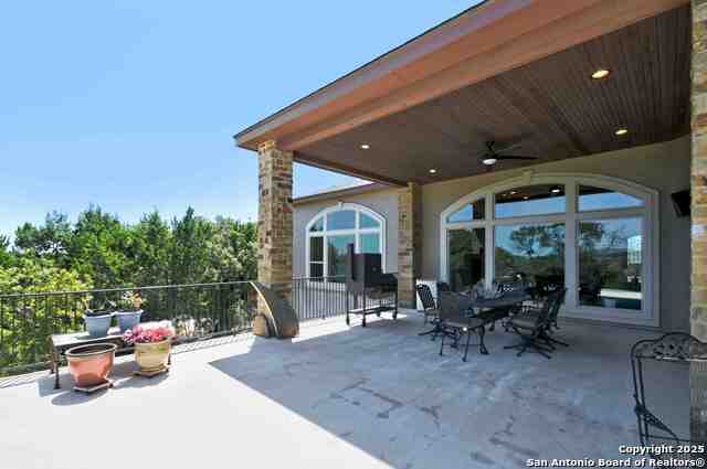 Image 50 of 62 For 8 Braeburn Ct